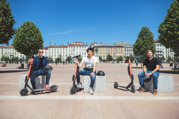 Aurélien AUDY - photographe LYON - portrait - shooting VOI Technology trottinettes électrique lifestyle réseaux sociaux